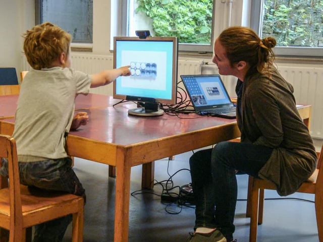 Wie nehmen Kinder im Vorschulalter Mengen wahr? Das hat Dr. Priska Sprenger in einer Eye Tracking-Studie untersucht. Foto: Sprenger