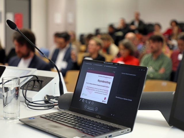 Zukunftsforum Bildungsforschung 2024: An der PHKA ging es um „Transformation(en) in Schule und Unterricht“. Foto: PHKA