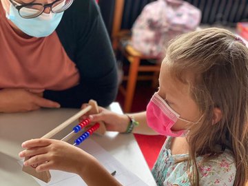 Karlsruher Mathe Sommer 2022: Fit werden in Mathe für das neue Schuljahr. Foto: Corinna Forcher/PHKA